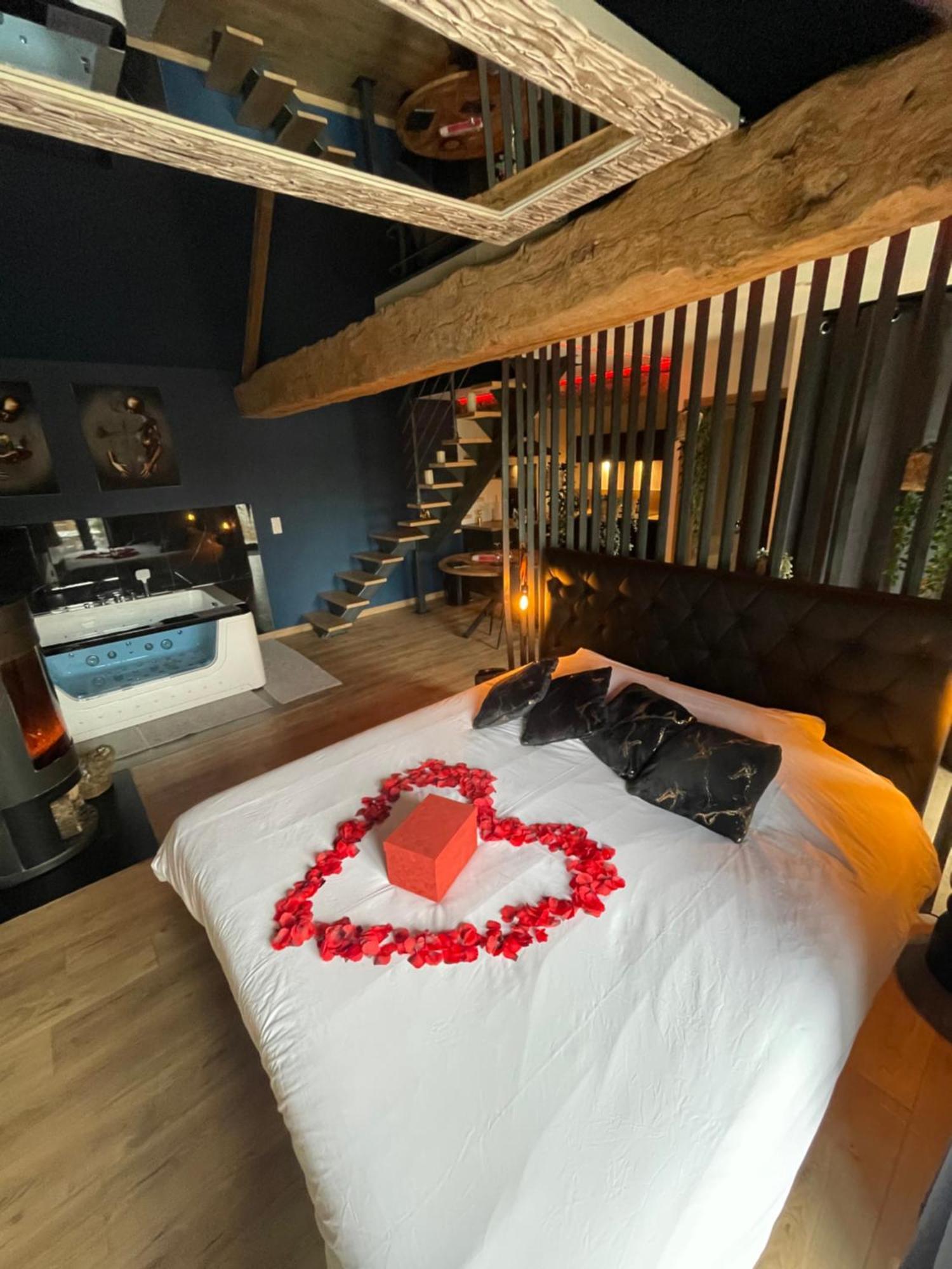Roomandx-Loveroom-Caen-Bayeux Le Fresne-Camilly Zewnętrze zdjęcie
